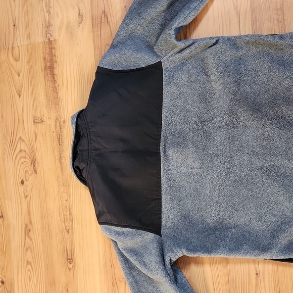 Children's Place fleece jacket - Picture 9 of 9